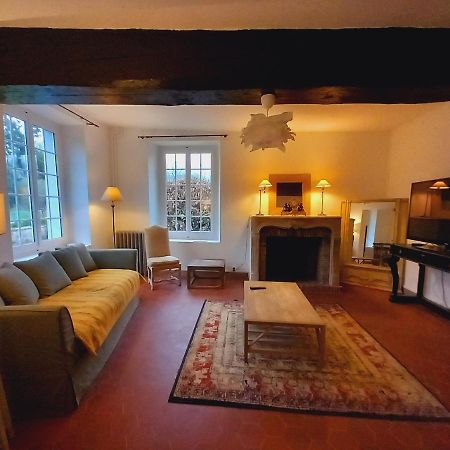 Le Manoir De Villefermoy レ＝ゼクレーヌ エクステリア 写真