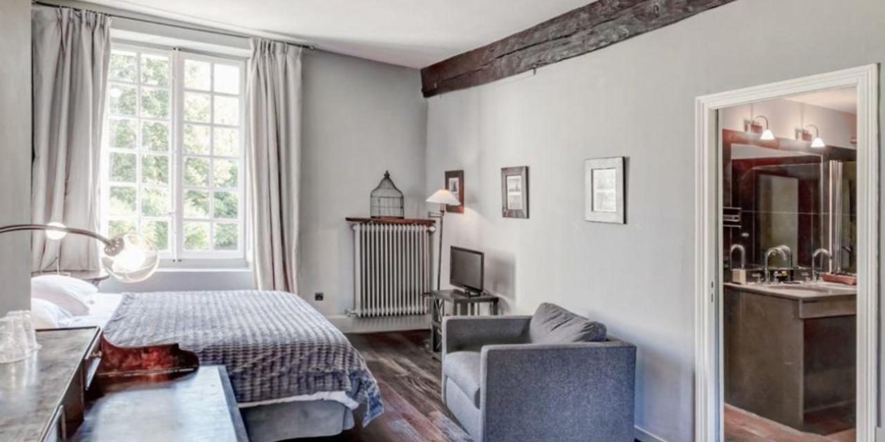 Le Manoir De Villefermoy レ＝ゼクレーヌ エクステリア 写真