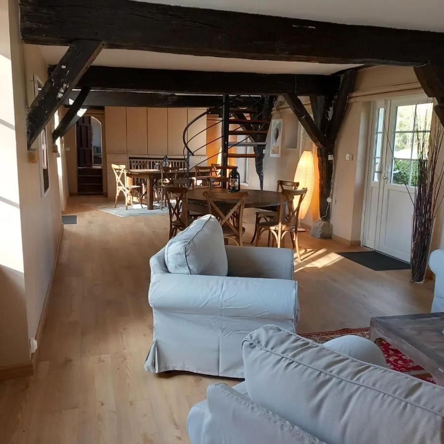 Le Manoir De Villefermoy レ＝ゼクレーヌ エクステリア 写真