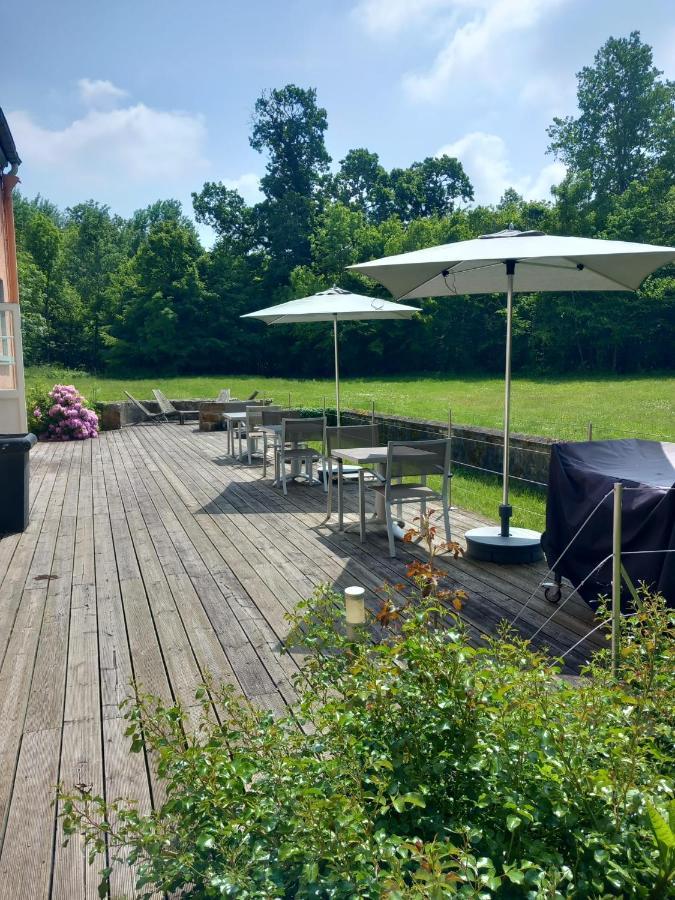 Le Manoir De Villefermoy レ＝ゼクレーヌ エクステリア 写真