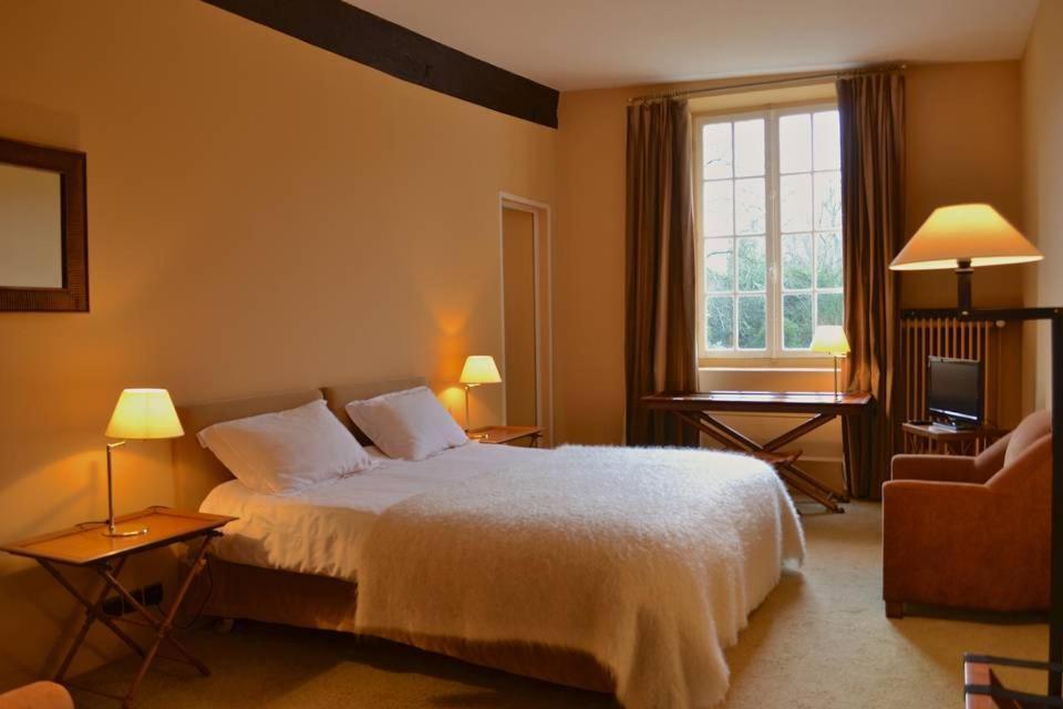 Le Manoir De Villefermoy レ＝ゼクレーヌ エクステリア 写真